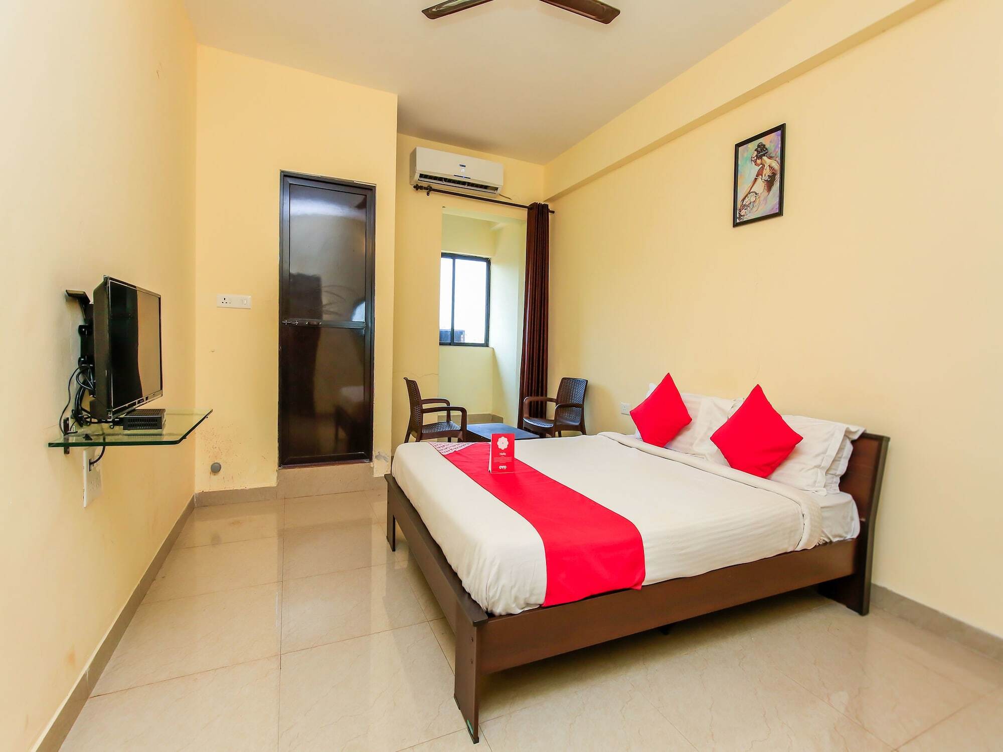 Oyo 14276 Hotel Spring Height Acaro Exterior photo